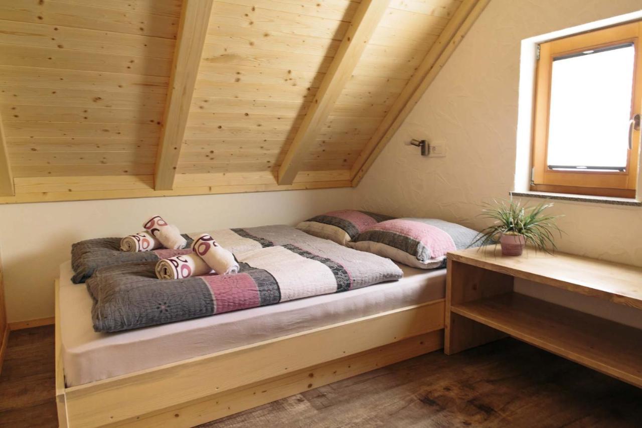 Holiday House Jereka -Бохинь Экстерьер фото